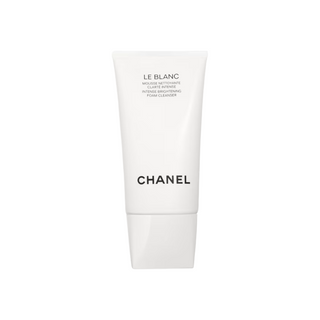 Le Blanc Intense Brightening Cleansing Foam